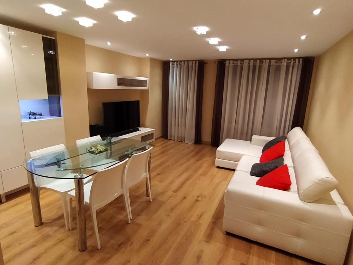 Апартаменты Marysa Continental Bonito Piso A Un Paso De La Playa Con Aparcamiento Хихон Экстерьер фото